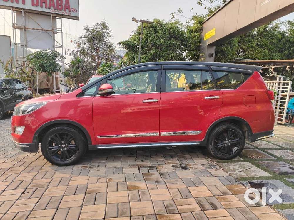 Toyota Innova Crysta 2.4 Leadership Edition, 2020, Diesel