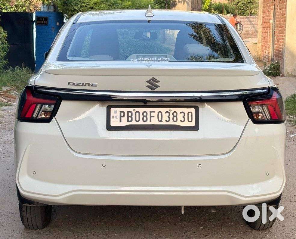 Maruti Suzuki Dzire, 2025, Petrol