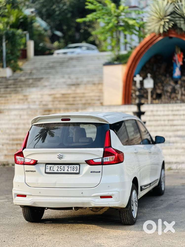 Maruti Suzuki Ertiga Vxi Shvs, 2022, Diesel