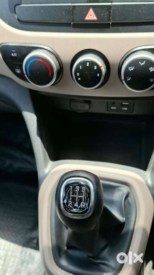 Hyundai Grand I10 Sportz 1.2 Kappa Vtvt, 2015, Petrol