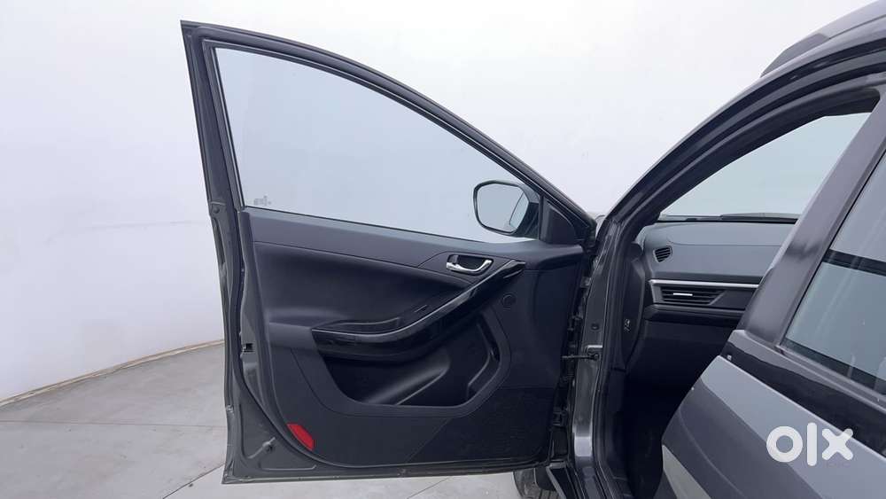 Tata Nexon Fearless Plus S 1.2 Revotron Petrol 7 Dca  Dt, 2023, Petr..