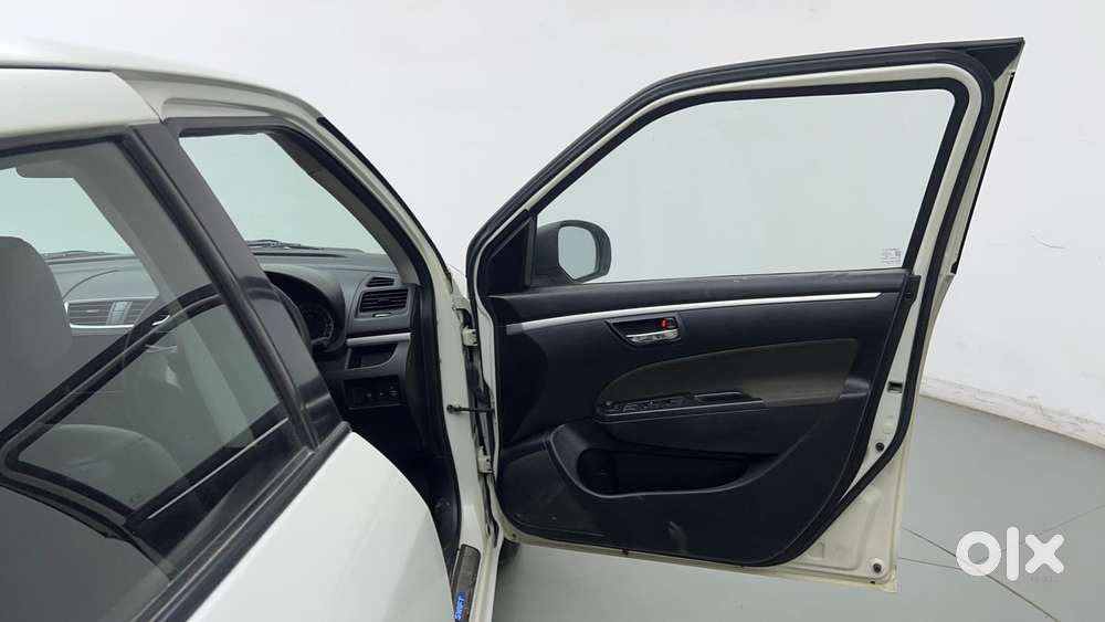 Maruti Suzuki Swift Vvt Vxi, 2015, Petrol