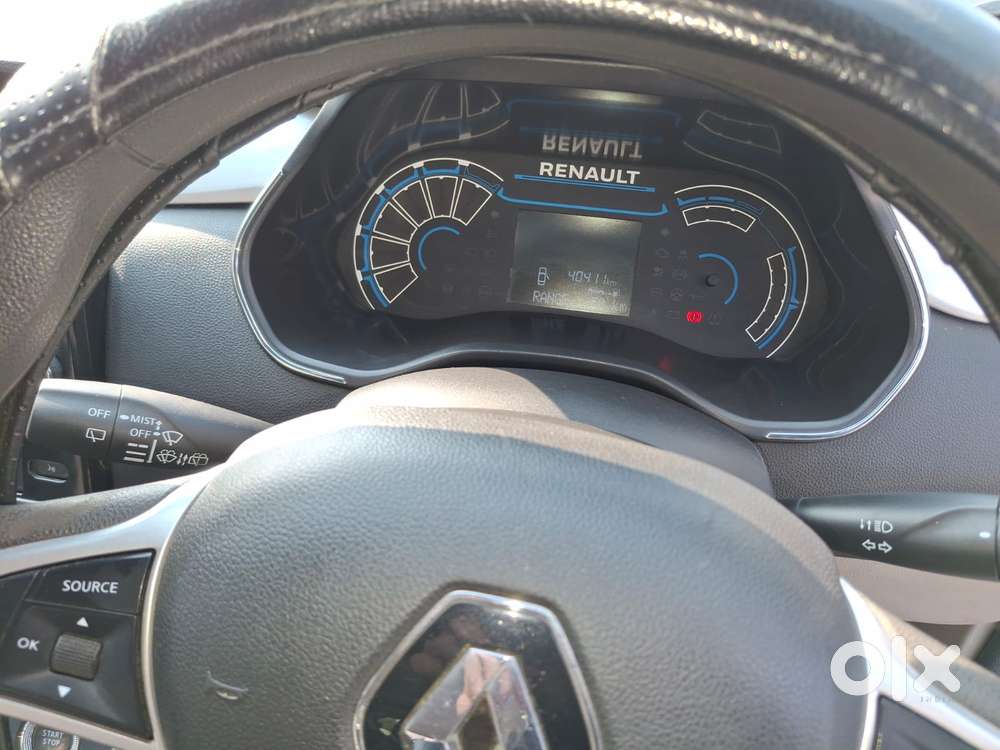 Renault Triber Rxl, 2023, Petrol