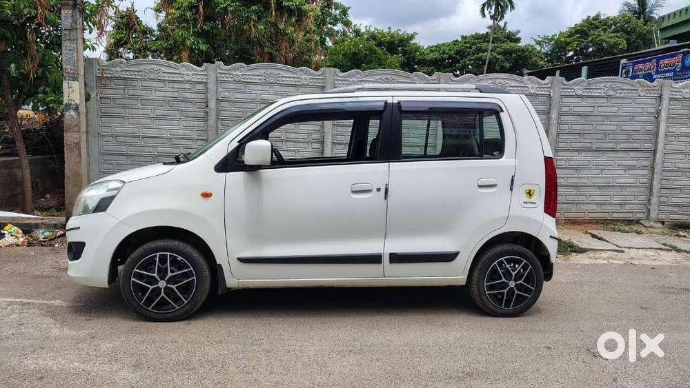 Maruti Suzuki Wagon R Vxi Optional, 2016, Petrol