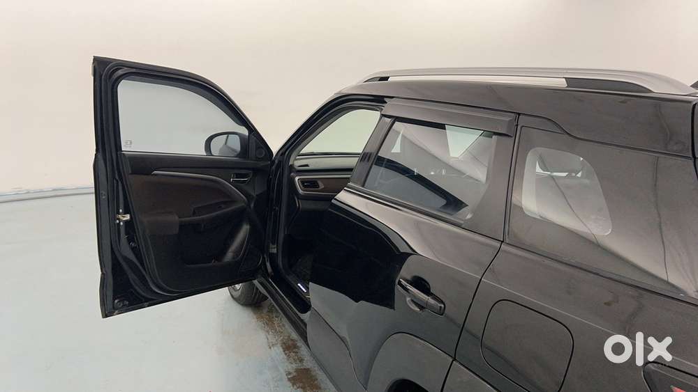 Maruti Suzuki Vitara Brezza 1.5 Zxi, 2024, Petrol