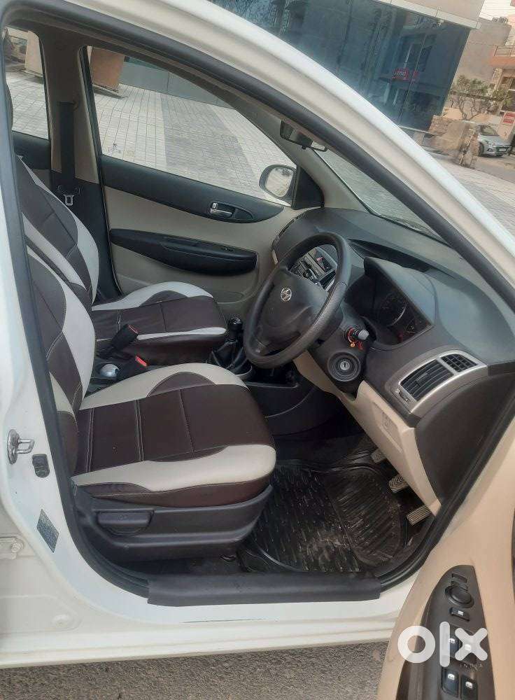 Hyundai I20 2012-2014 Magna Optional 1.2, 2012, Petrol