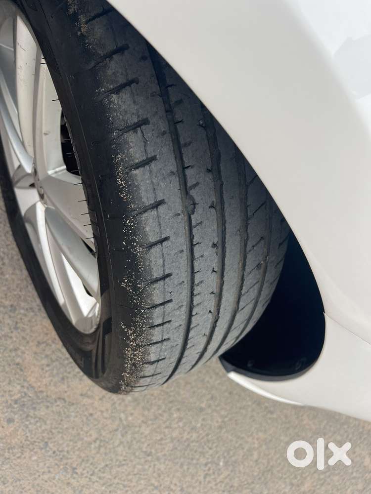 Skoda Rapid 1.6 Mpi At Style, 2019, Petrol