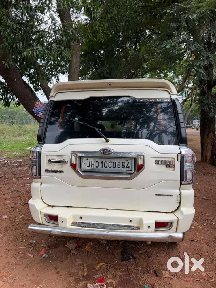 Mahindra Scorpio Diesel 2016 Variant