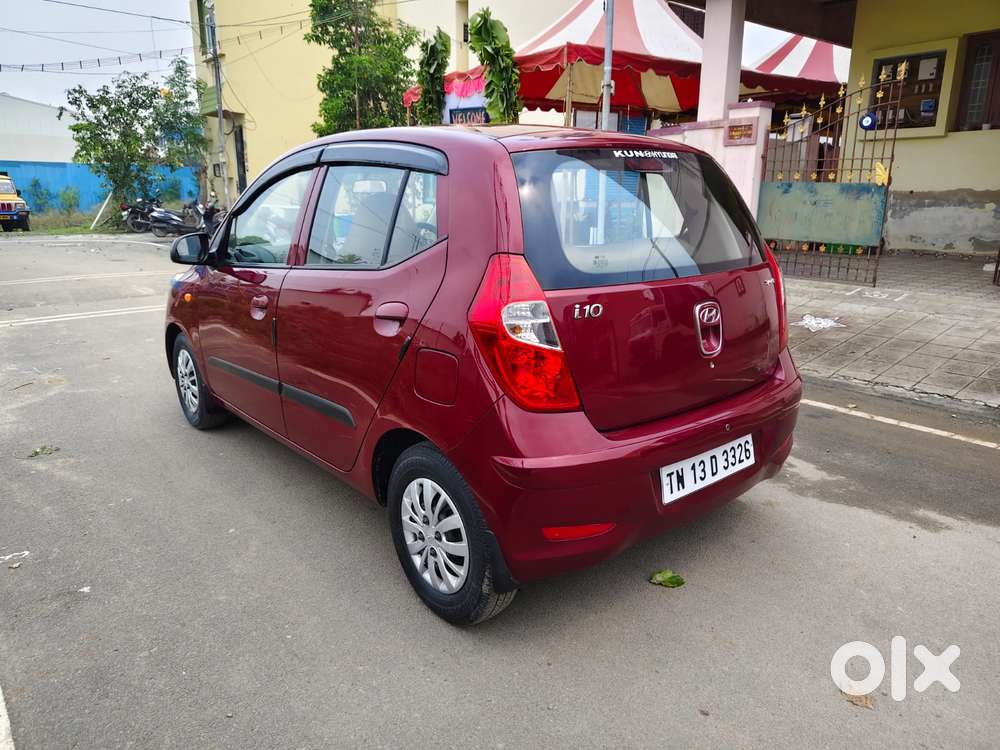 Hyundai I10 Sportz, 2015, Petrol
