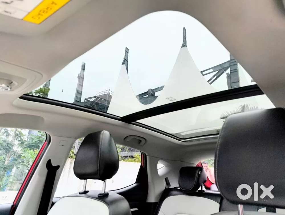 Mg Astor 1.3 Savvy Turbo At S Red, 2022, Petrol