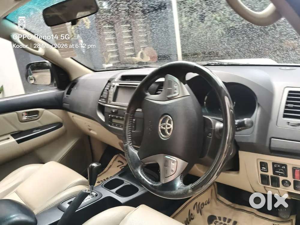 2015 Fortuner Re 4x2 Automatic Km. 155 Service Available Second Key