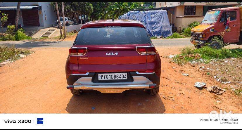 Kia Sonet 2023 Petrol Well Maintained