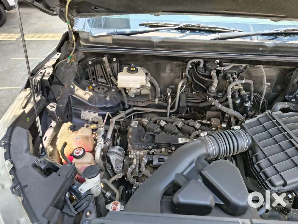 Toyota Innova Hycross 2.0 Zx Hybrid 7 Str, 2024, Petrol