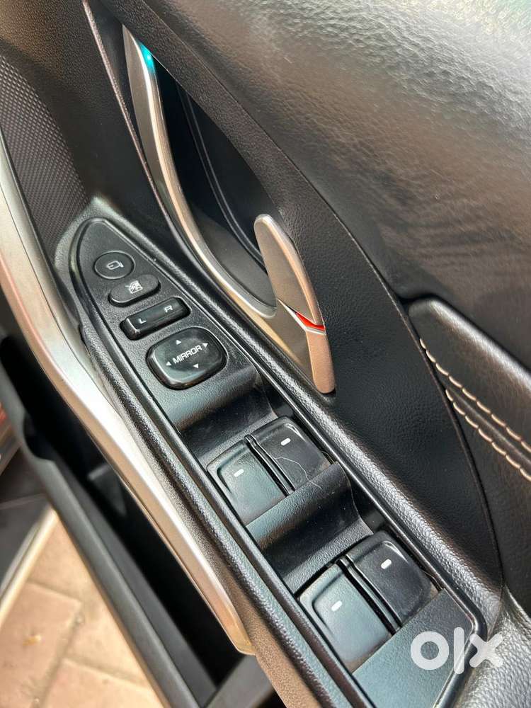 Mahindra Xuv500 W11 Option, 2018, Diesel