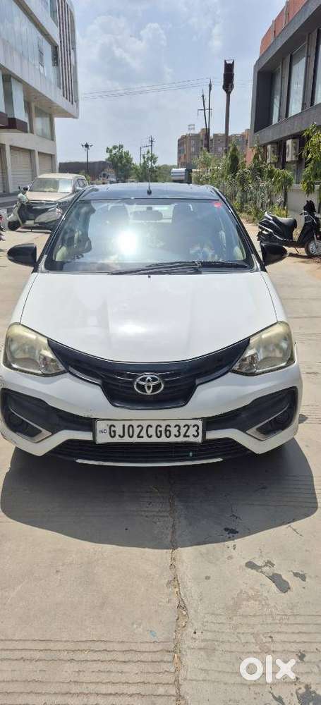 Toyota Etios Liva 1.4 Vxd Dual Tone, 2017, Diesel