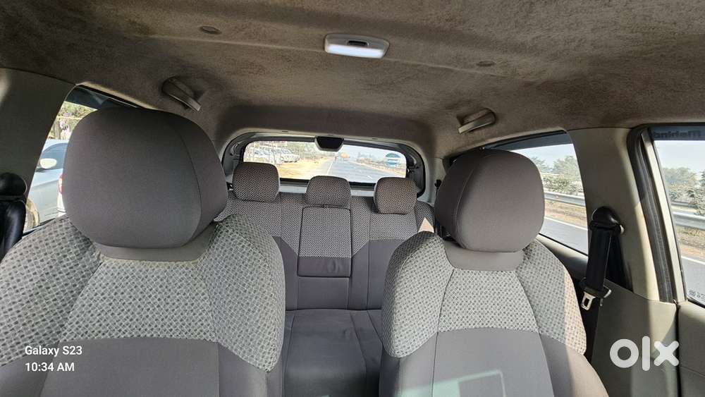 Mahindra Kuv100 Nxt 2016