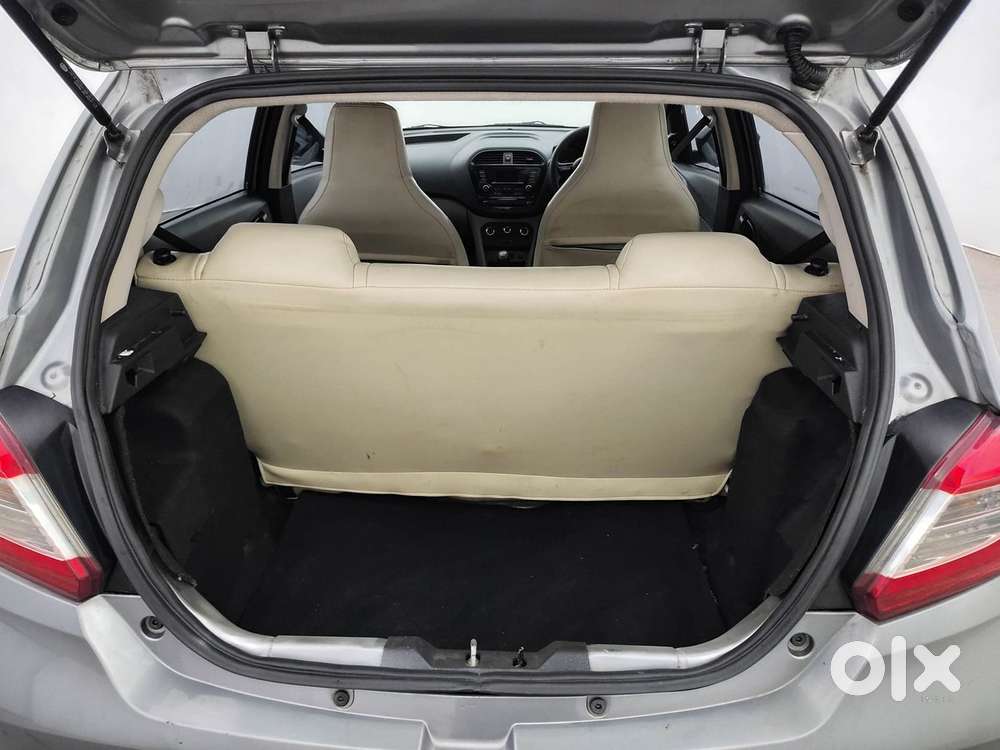 Tata Tiago 1.2 Revotron Xt, 2018, Petrol