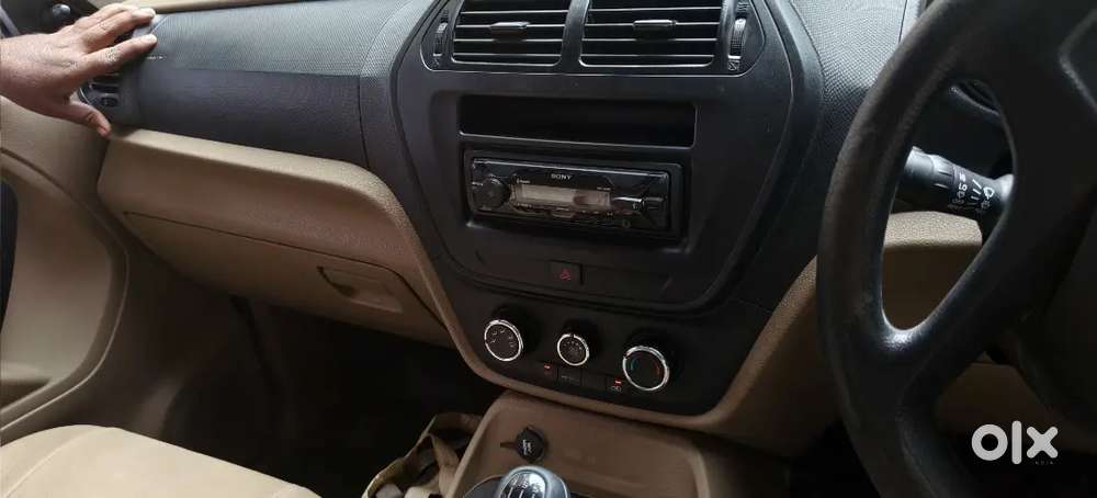 Mahendra Tuv 300 T4 Plus Good Condition