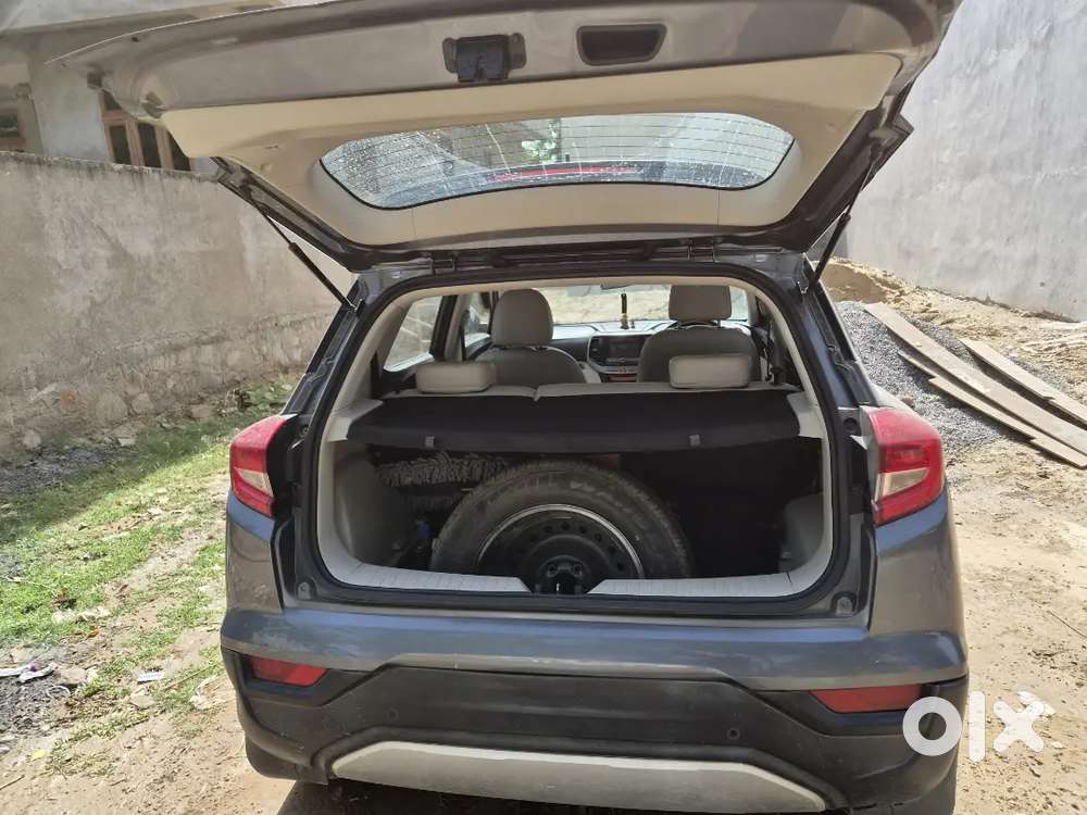 Mahindra Xuv300 Petrol + Cng 2022