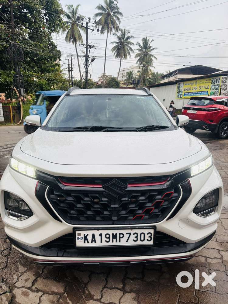 Maruti Suzuki Fronx Delta Plus 1.2l Mt, 2024, Petrol