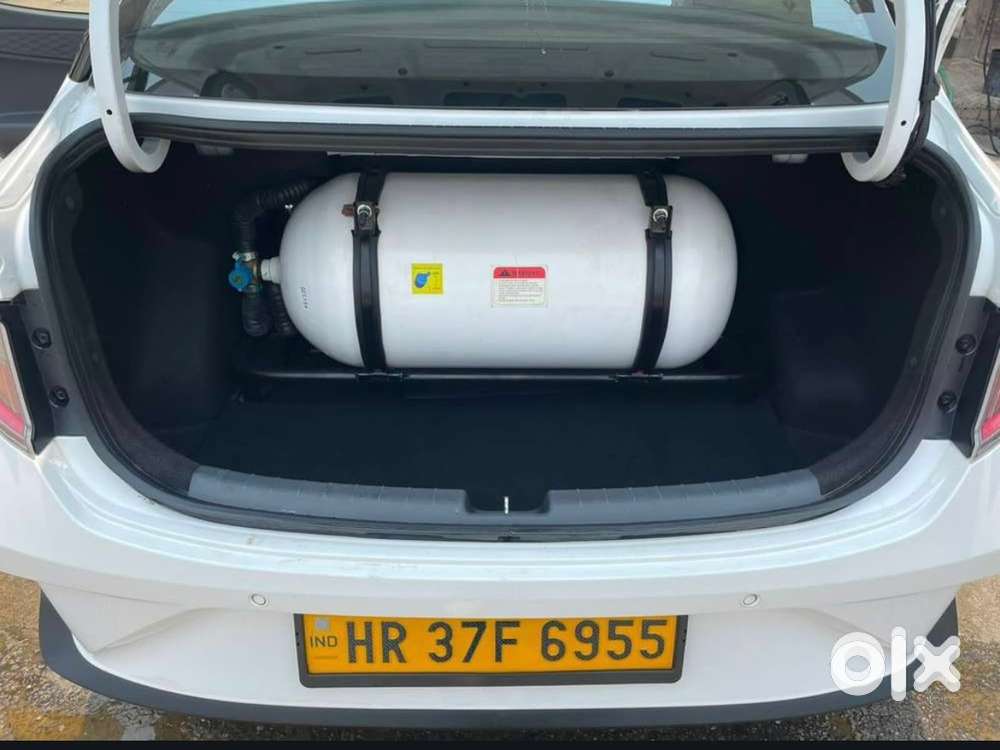 Hyundai Aura Manual 2025 Km
