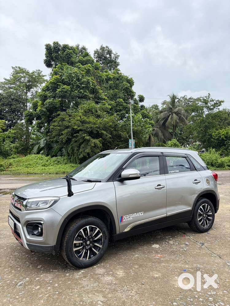 Maruti Suzuki Vitara Brezza Zxi+ Petrol Manual 2018