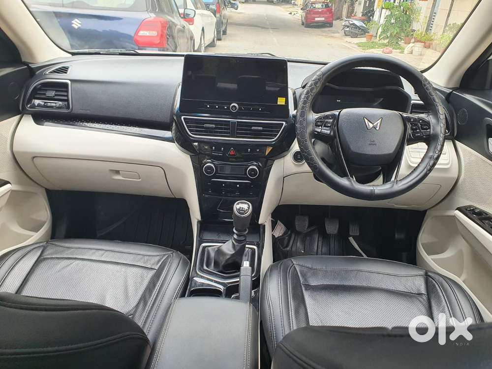 Mahindra Xuv 3xo Ax5 Ds Mt, 2024, Diesel