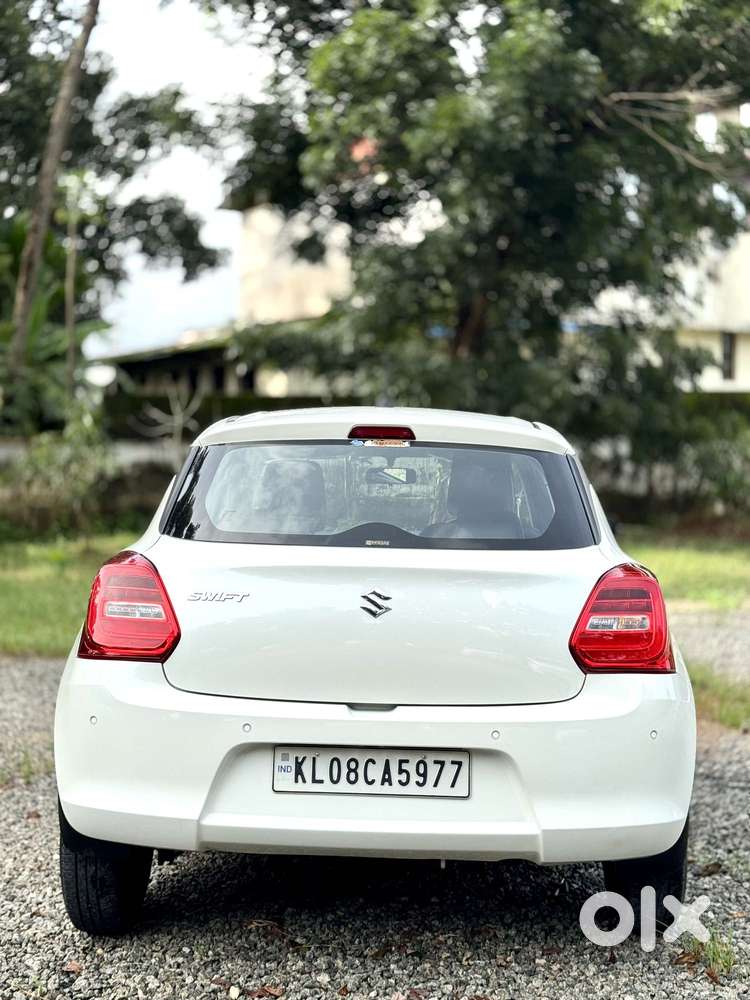 Maruti Suzuki Swift Vxi Ags, 2023, Petrol