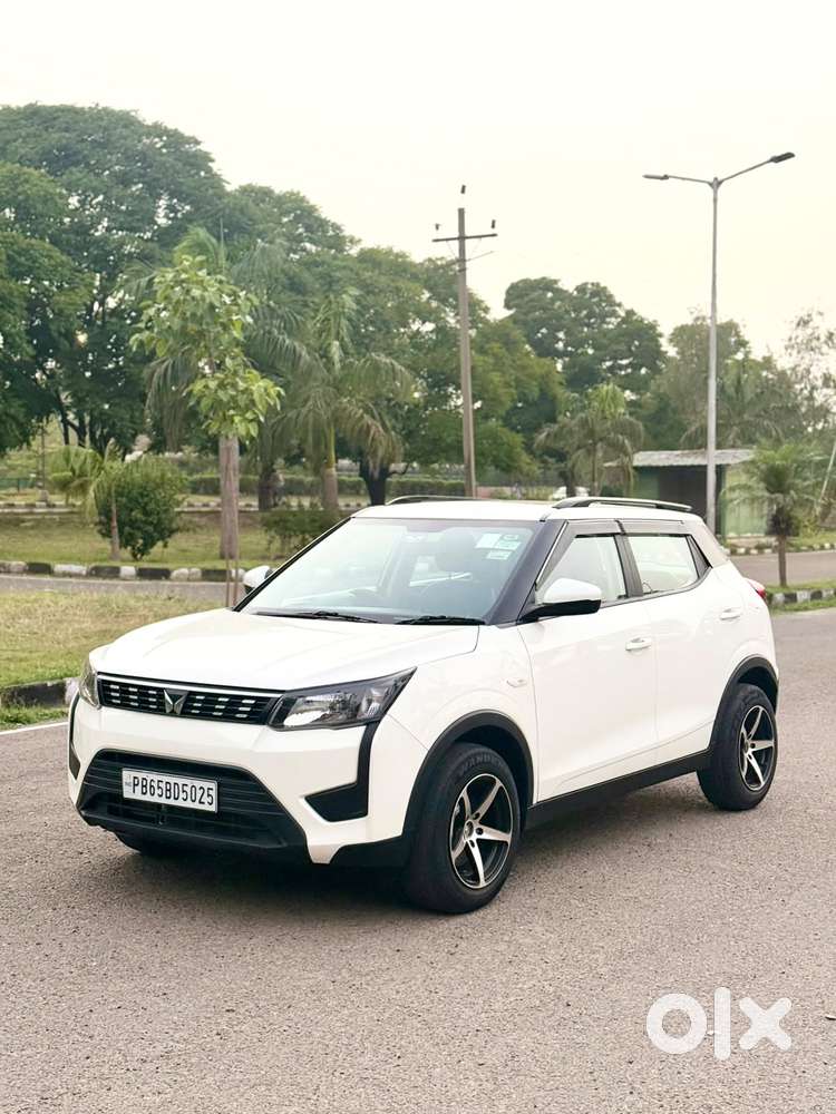 Mahindra Xuv300 W6 Diesel, 2022, Diesel