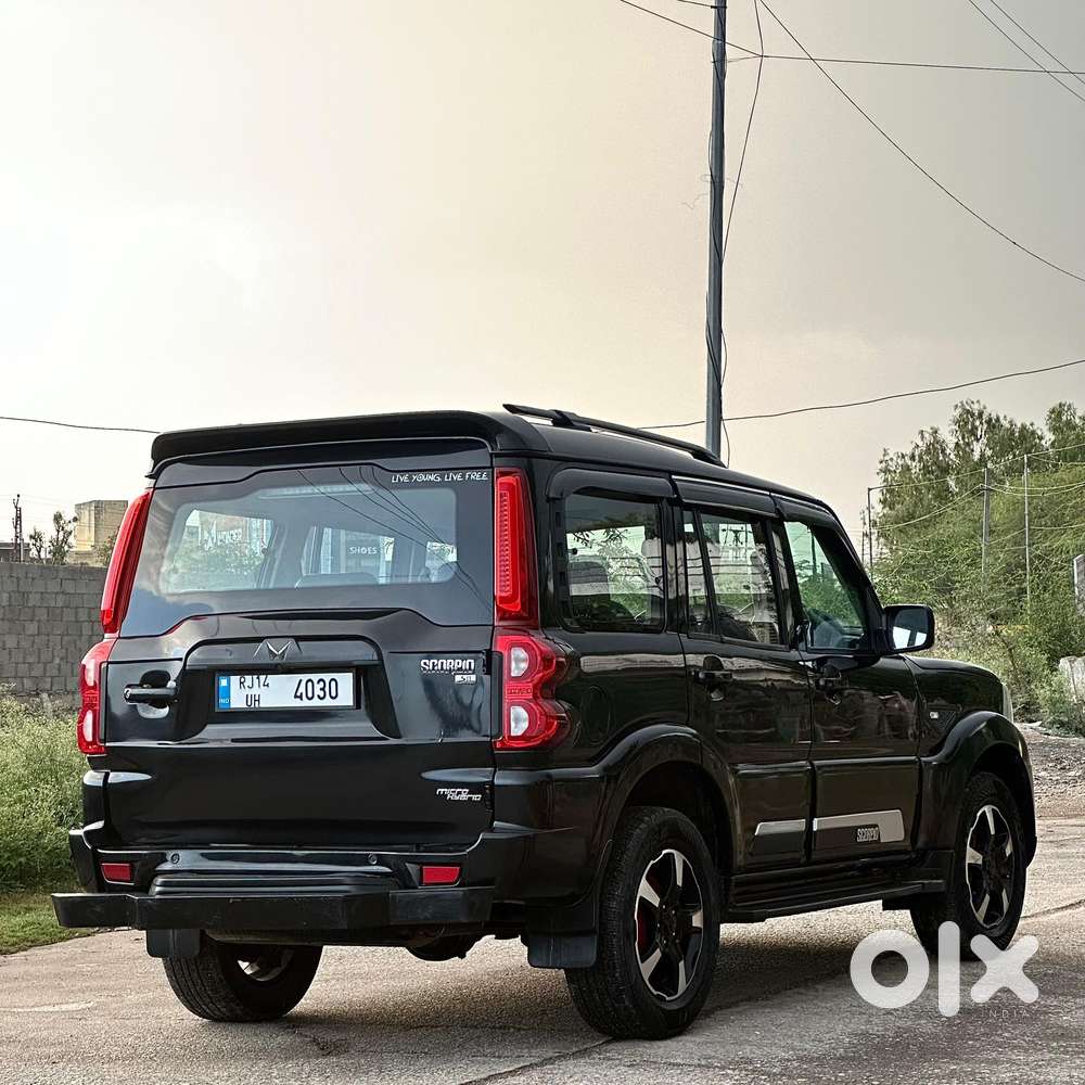 Mahindra Scorpio Classic 2.2 S 11 Mt 7 Str, 2022, Diesel