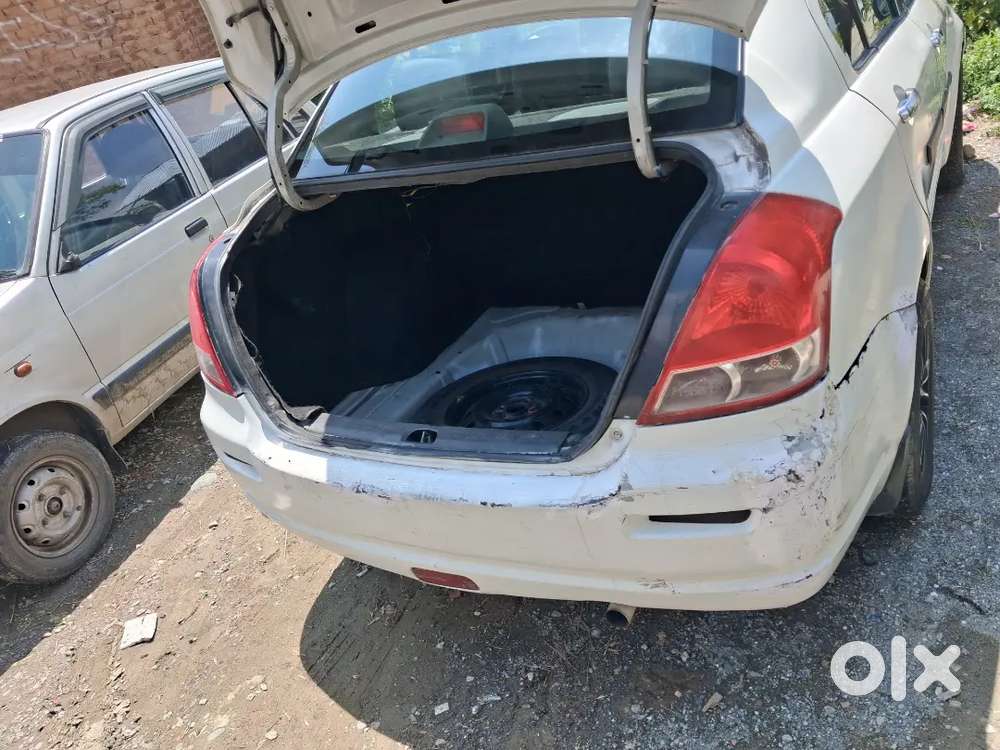 Maruti Suzuki Swift Dzire 2012 Petrol 89500 Km Driven