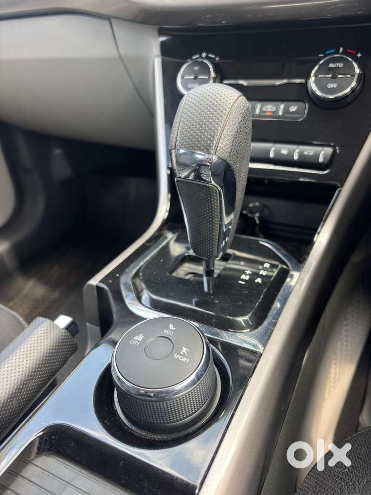 Tata Nexon 1.5 Revotorq Xza Plus, 2019, Petrol