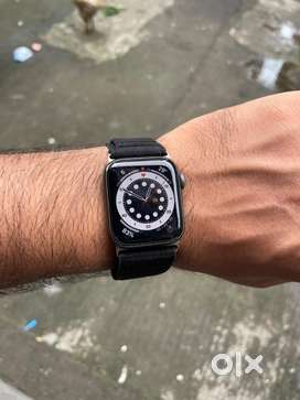 Apple Watch Series 4 in Mumbai Free classifieds in Mumbai OLX