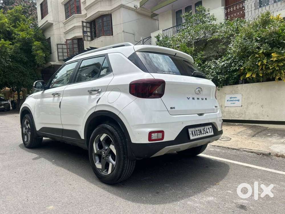 Hyundai Venue 1.0l Turbo Gdi Sx(o) Mt, 2021, Petrol