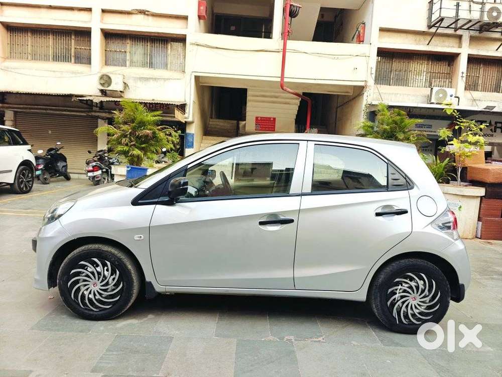 Honda Brio E Mt, 2016, Petrol