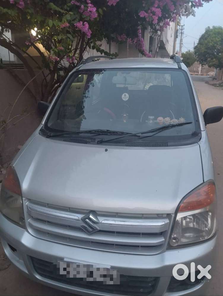 Good Condition Car Waganar