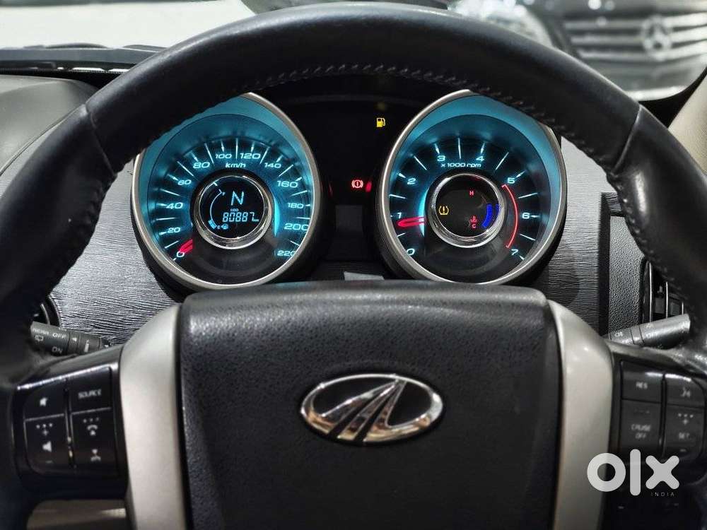 Mahindra Xuv500 At W10 Fwd, 2016, Diesel