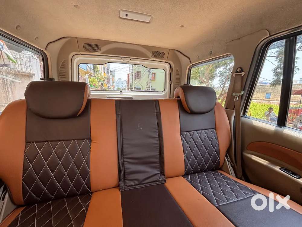 Mahindra Scorpio Classic 2010 Diesel 80000 Km Driven