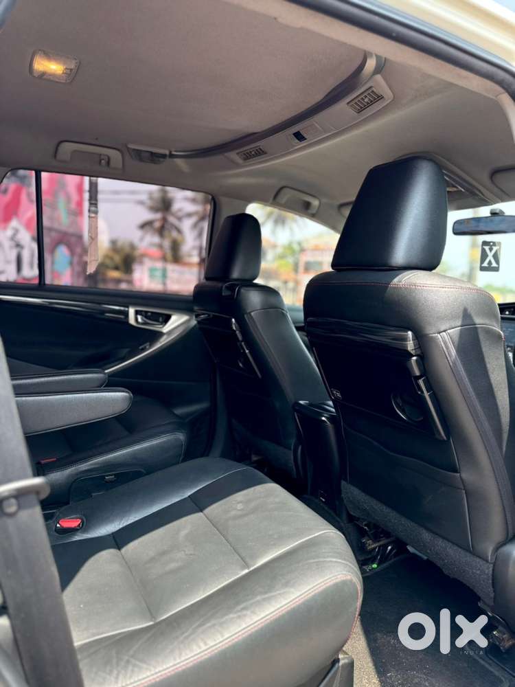 Toyota Innova Crysta Diesel 2017
