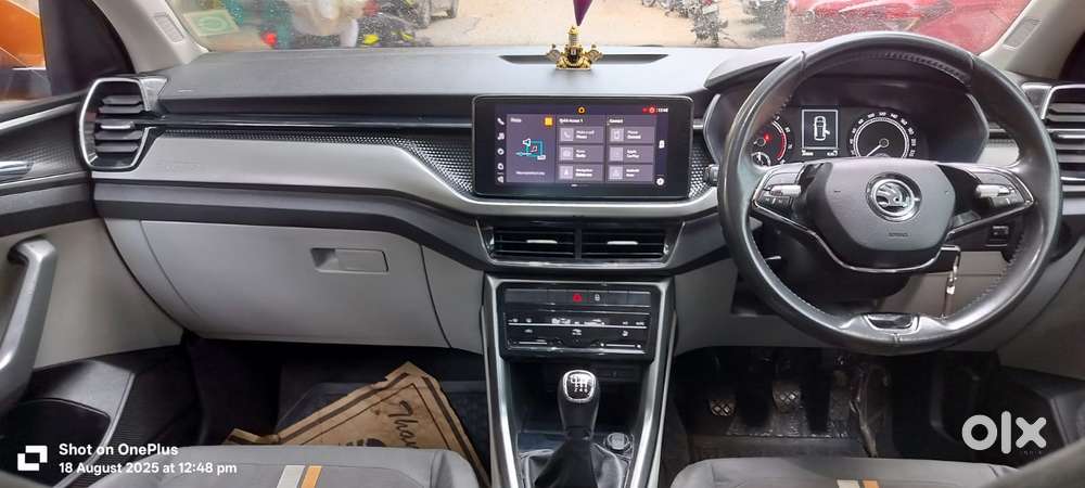 Skoda Kushaq 1.0 Tsi Ambition, 2021, Petrol