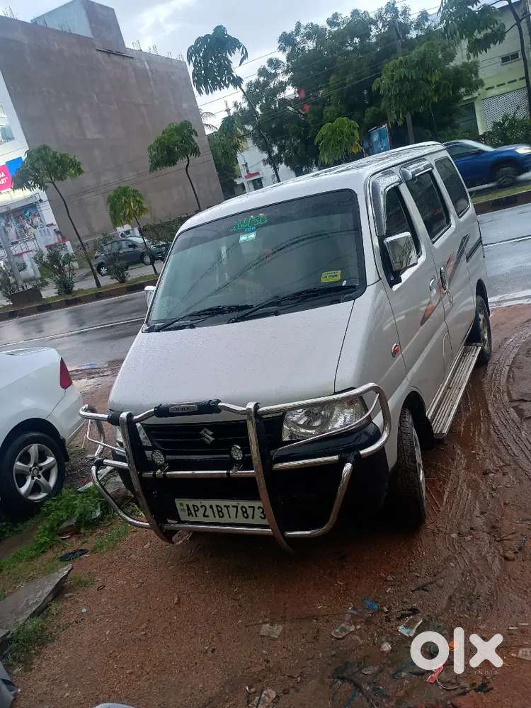 2017 Maruti Suzuki Eeco 7 Seater Manual