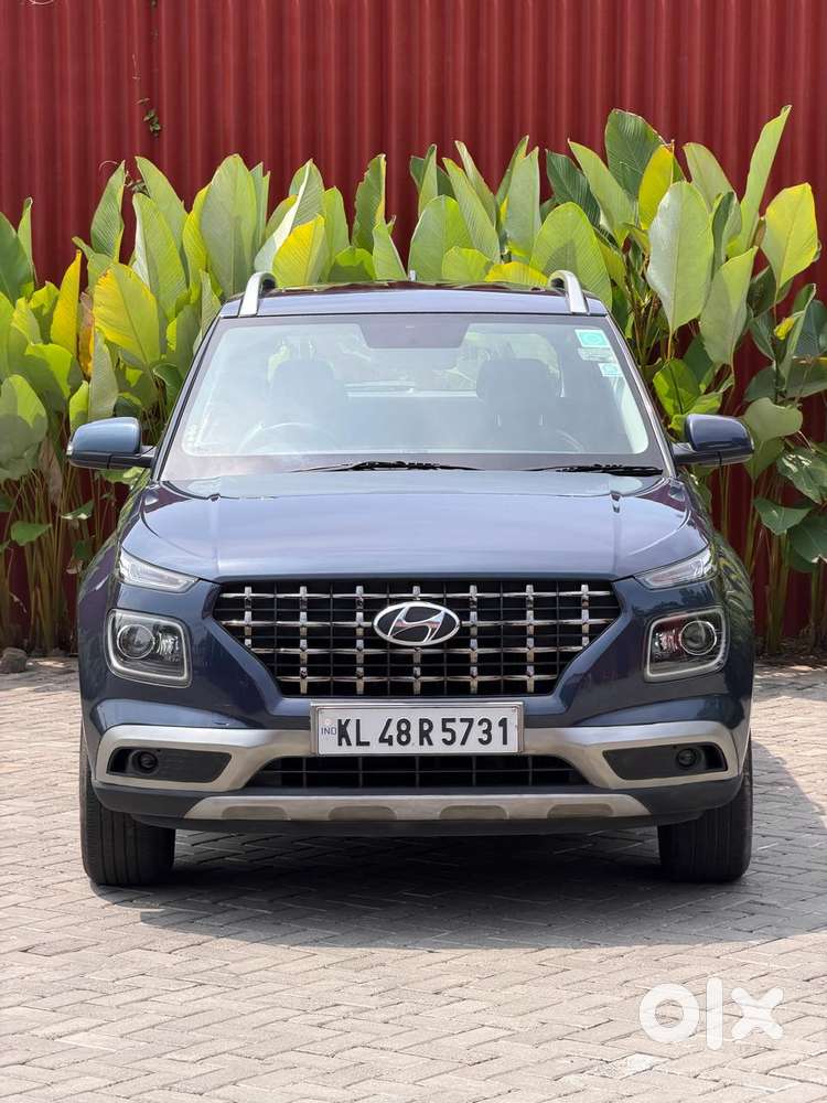 Hyundai Venue 1.5 Crdi Sx (o) Executive, 2022, Petrol