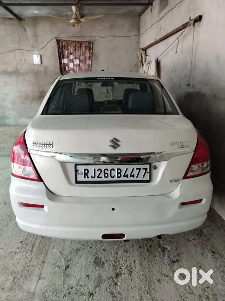 Maruti Suzuki Dzire 2010 Cng