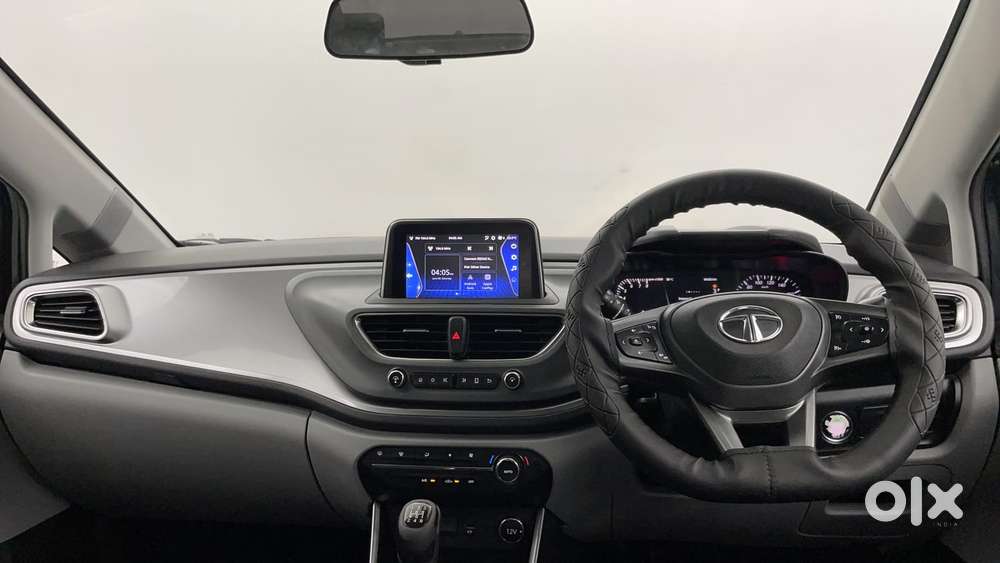 Tata Altroz Xz, 2020, Petrol