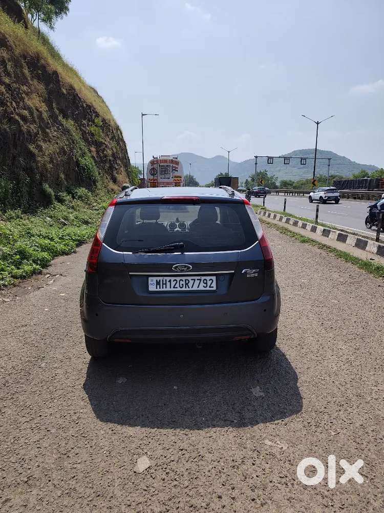 Ford Figo Diesel Zxi 2011