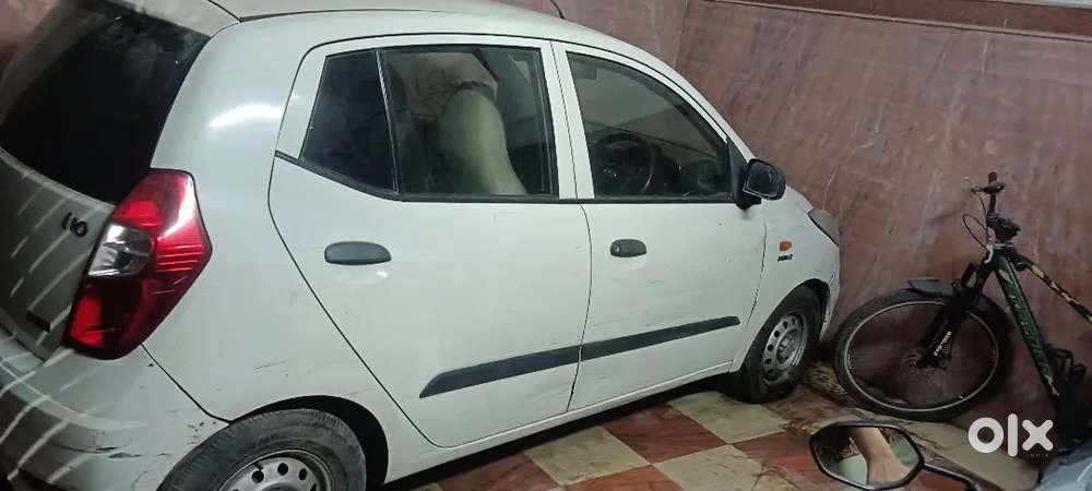 Hyundai I10 2012 Petrol 32000 Km Driven