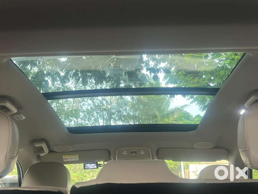 Mahindra Xuv700 2.2 Ax 7 Diesel At Luxury Pack Str, 2025, Diesel