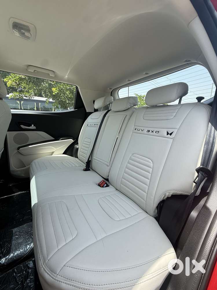 Mahindra Xuv 3xo Ax5 Pm At, 2025, Petrol