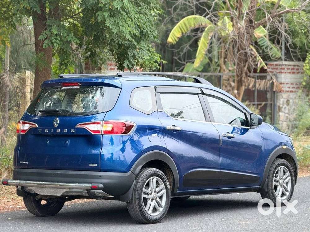 Renault Triber 1.0 Rxz Dual Tone, 2020, Petrol