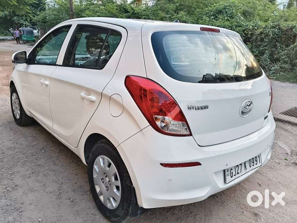 Hyundai I20 Magna Optional 1.2, 2012, Cng & Hybrids